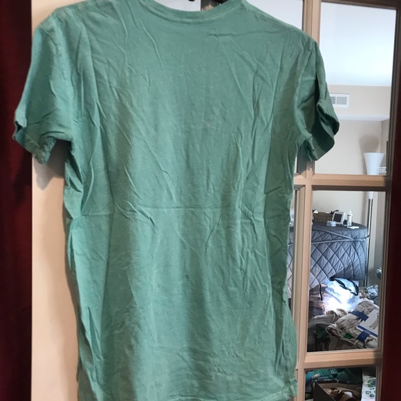 Retro brand t Shirt - Picture 2 of 2